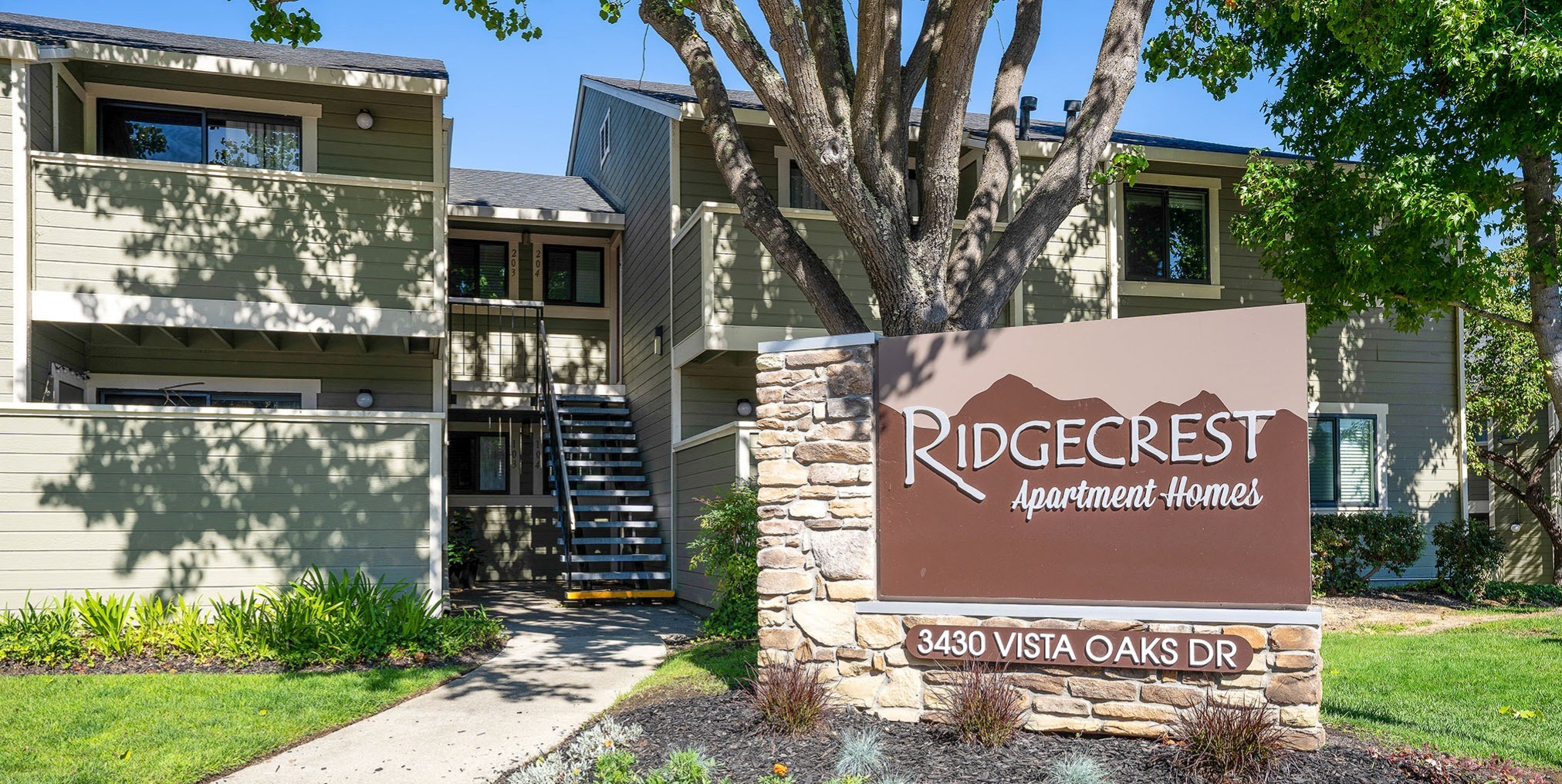 Ridgecrest Apartment Homes photo 5